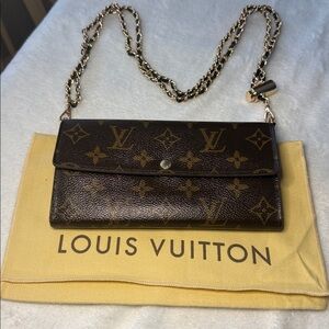 Louis Vuitton Brown Monogram Sarah Wallet